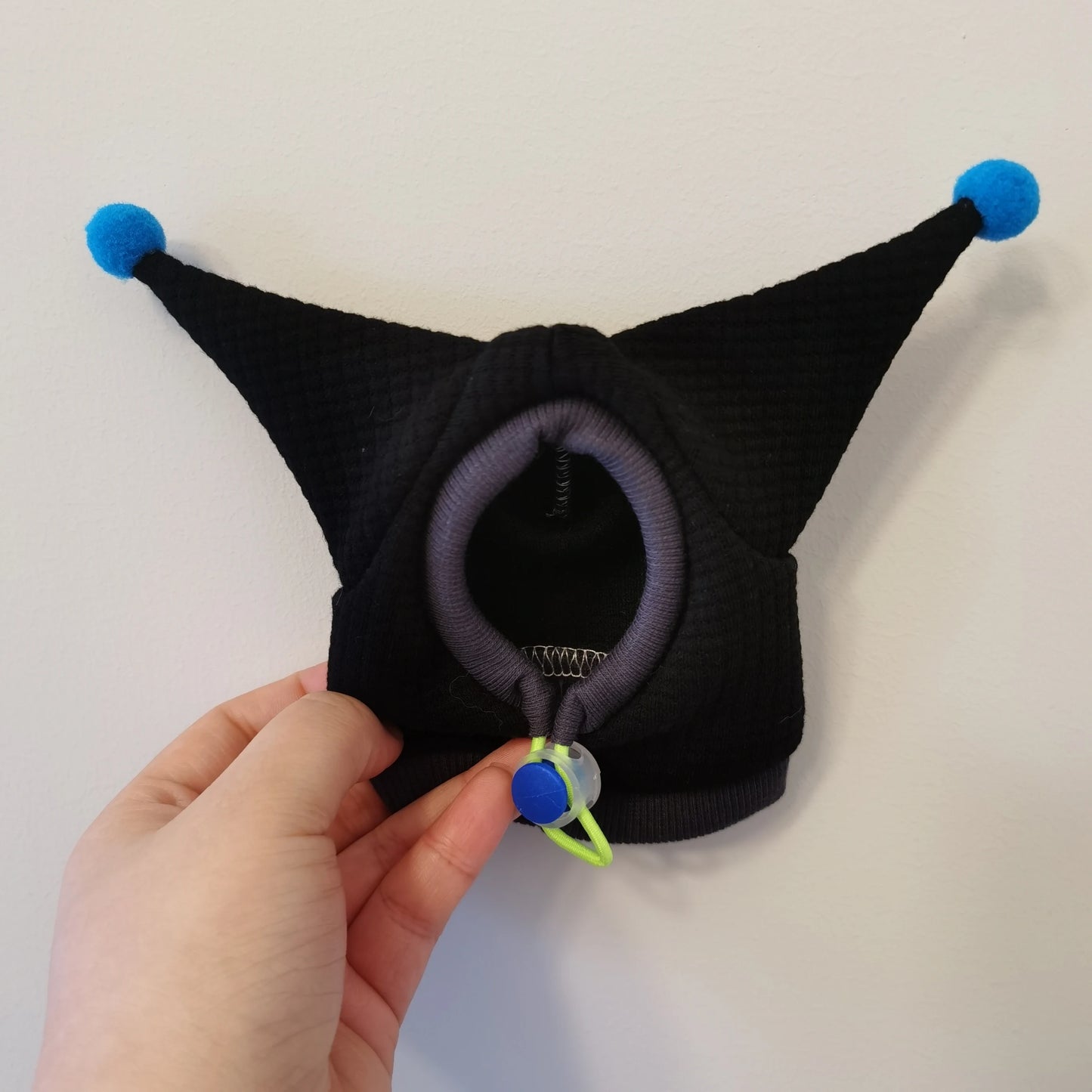 Winter Warm Hat for Sphynx Cat Adjustable Waffle Cold-proof Cap for Cats Cute Christmas Fleece Hat for Kittens Dogs Cat Supplies