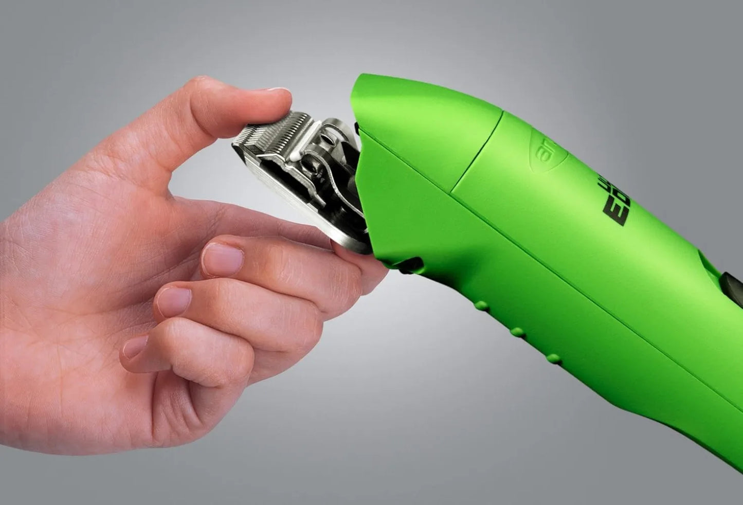 Professional Ultra Edge AGC2 Detachable Blade Clipper Superb 2 Speed Rotating Motor with High Grade Performance