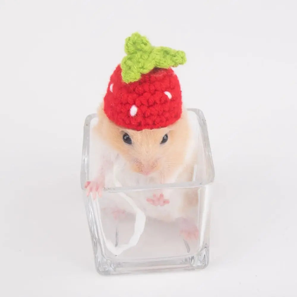 Portable Cartoon Hamster Hat Soft Handmade Pet Knitted Hat Adjustable Hamster Headwear for Photographs'