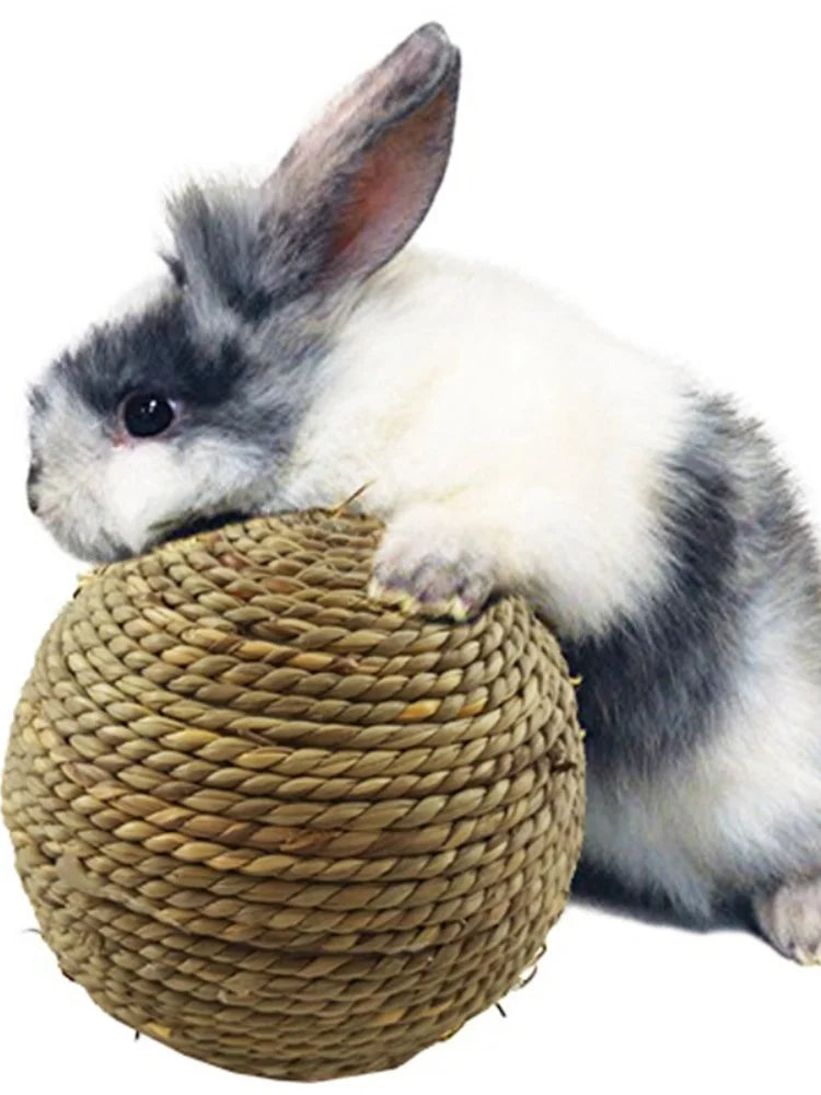 4PCS Pet Chew Toy Natural Grass Ball For Rabbit Hamster Guinea Pig For Tooth Cleaning Supplies Interactive Small Pet Toys