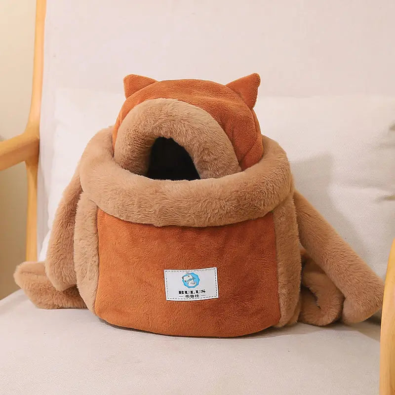 Pet Cat Bag for Winter Warmth, Portable Cat Outing Bag, Large Capacity, Soft and High Quality Fabric, Diagonal Crossing Pet Bag