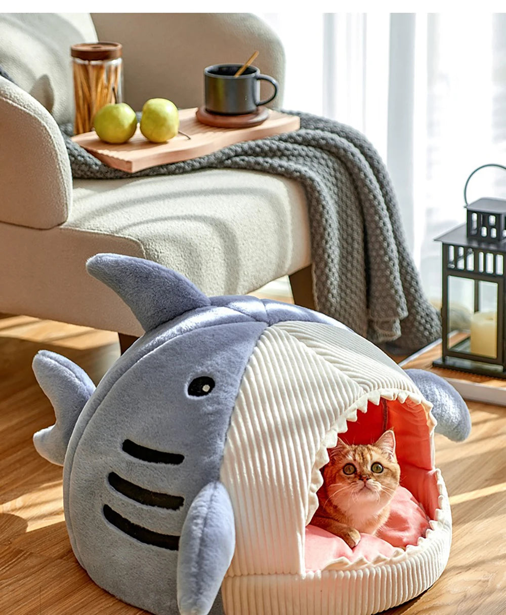 Enclosed Warm Cat Bed Portable Pet Beds Sweet Kittens Basket Cushion Cat Pillow Mat Tent Puppy Nest Cave Cats House