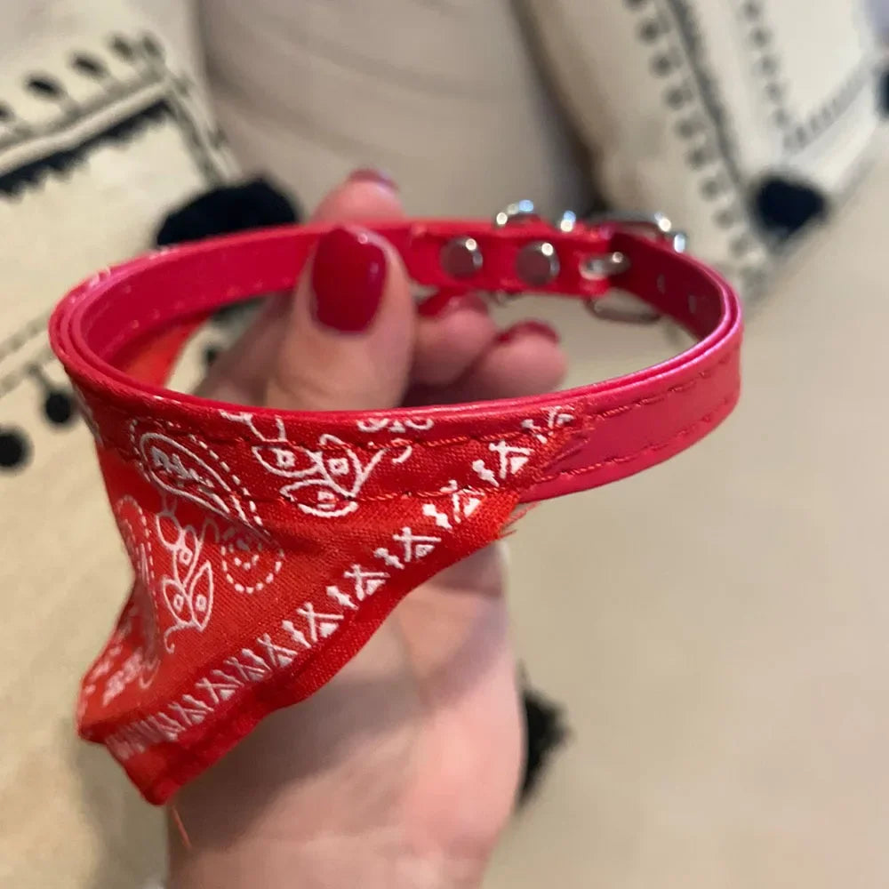 Cute Printed Bandana Cat Collar Puppy Dog Cat Scarf Collar Adjustable Triangular Pet Bandana Collar for Kittens Small Animals