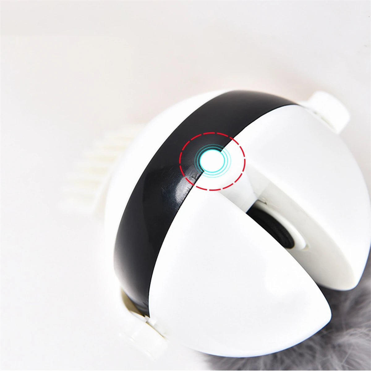 1Pc Fun Lifting Ball Electric Motion Cat Toy With Automatic Retractable Cat Teasing Ball Rotating Interactive Puzzle Pet Toys Cat Toys