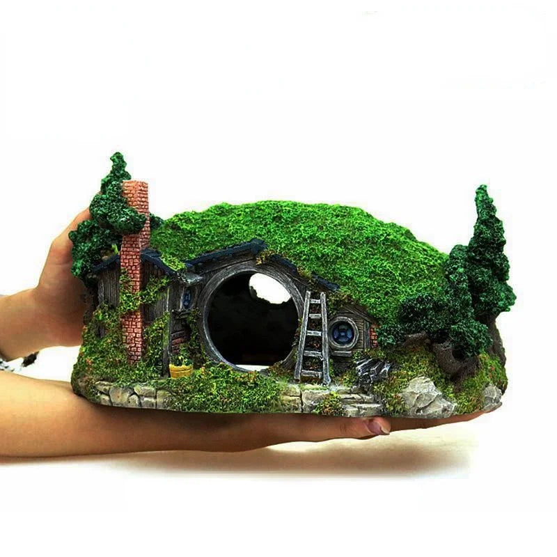 Ruiqi Aquarium Creative Landscaping Resin Hobbit House Dodging Fish Tank Decoration