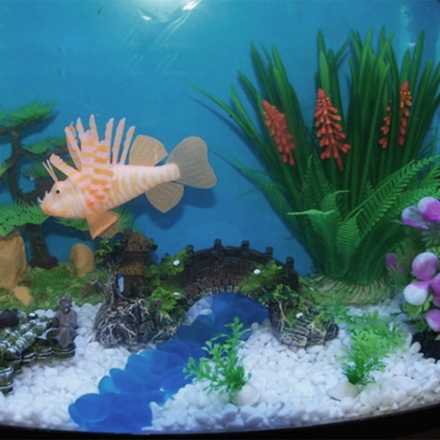 Fish Tank Artificial Resin Landscape Decoration Aquarium Equipment Accessories Ornament Cave Aquatic Pet Fish
