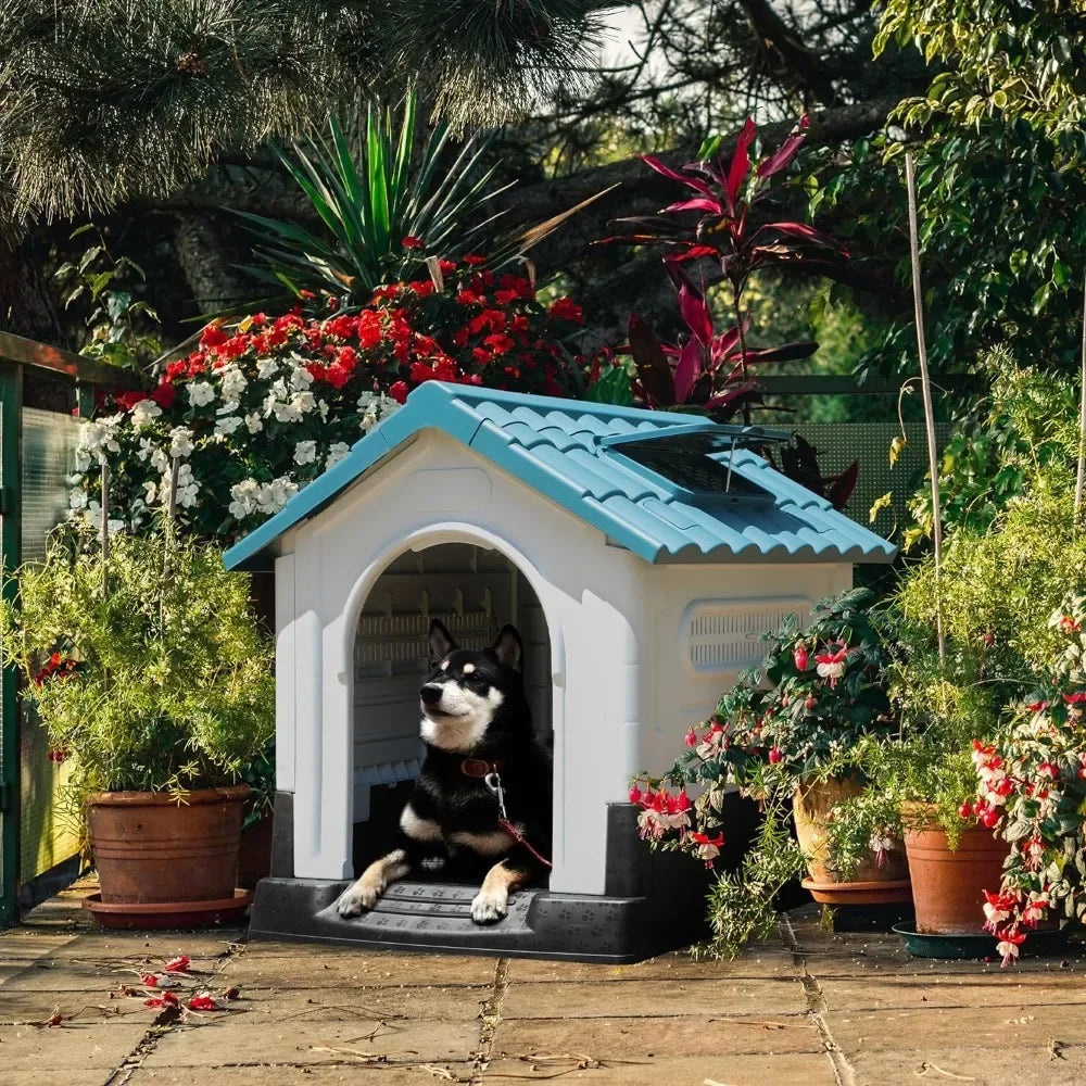 Folding large dog house outdoor plastic dog house with adjustable skylight and elevated base for small to medium sized dogs