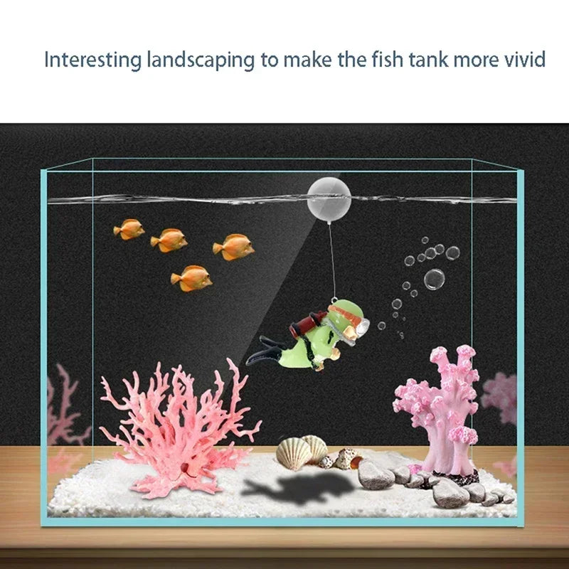 Fish Tank Decoration Luminous Green Mini Floating Diver Aquarium Ornaments Cute Small Floating Diver Aquarium Accessories