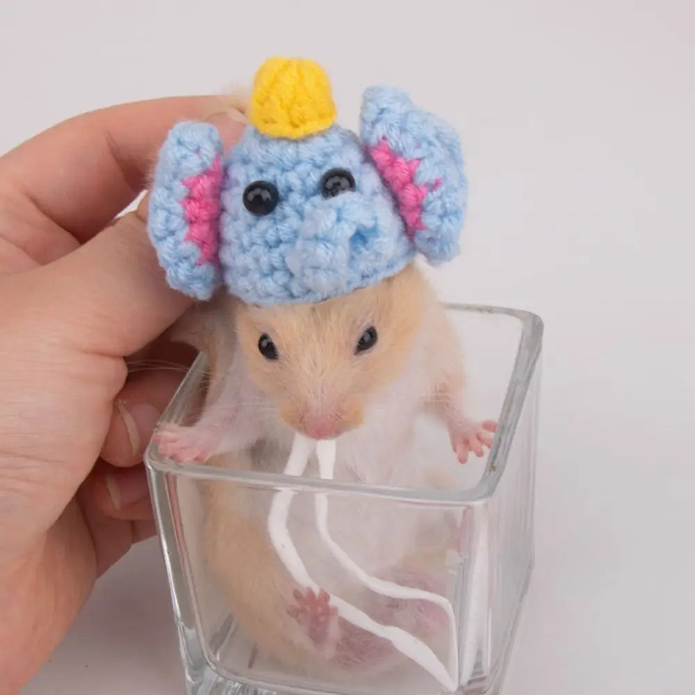 Portable Cartoon Hamster Hat Soft Handmade Pet Knitted Hat Adjustable Hamster Headwear for Photographs'